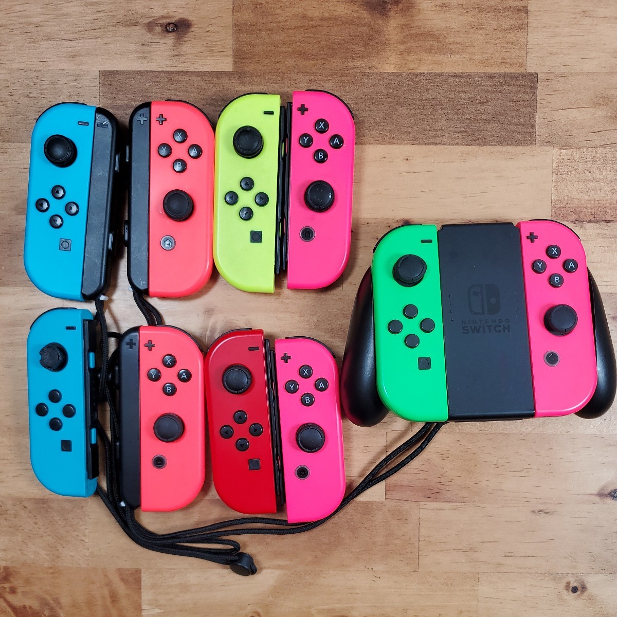 ヤフオク! -「joy con ジャンク」の落札相場・落札価格