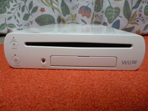 ** nintendo Wii U white body 32GB**