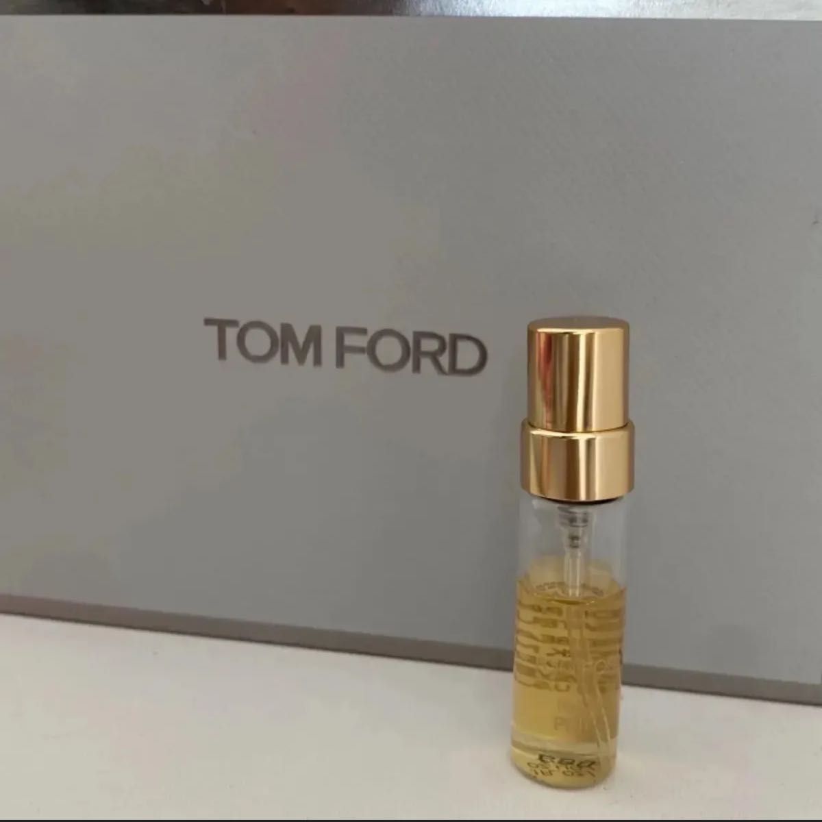 冬バーゲン☆】 トムフォード 香水 ローズダマルフィ 5ml hotelpartner.al