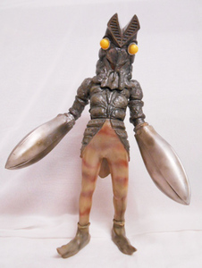  the first version bili ticket association Baltan Seijin out of print sofvi that time thing painting goods final product 1986 year made 30cm galet drill paint rearrangement modified figure doll monster 