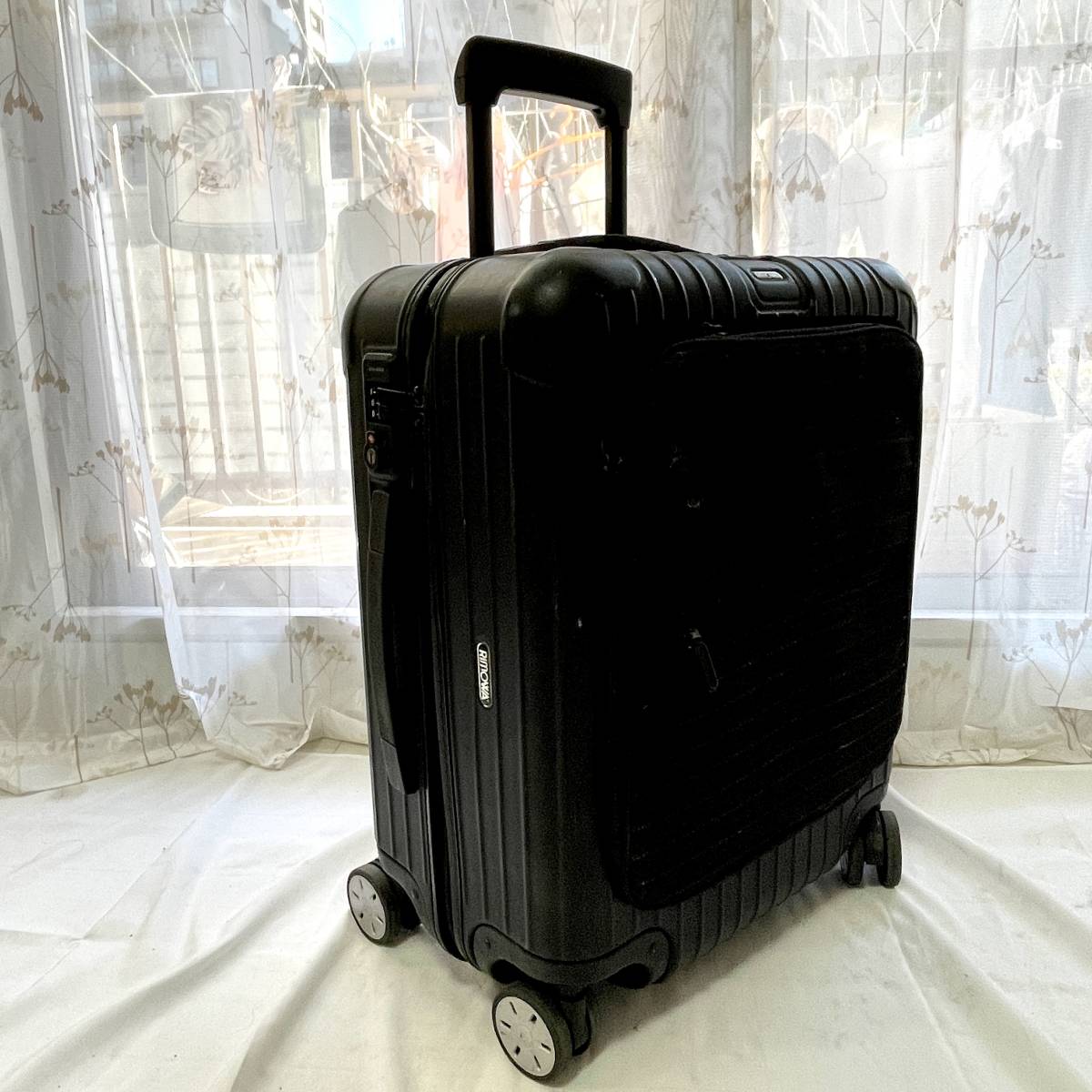 ヤフオク! -「rimowa 45l」の落札相場・落札価格 ヤフオク! -「rimowa 45l」の落札相場・落札価格