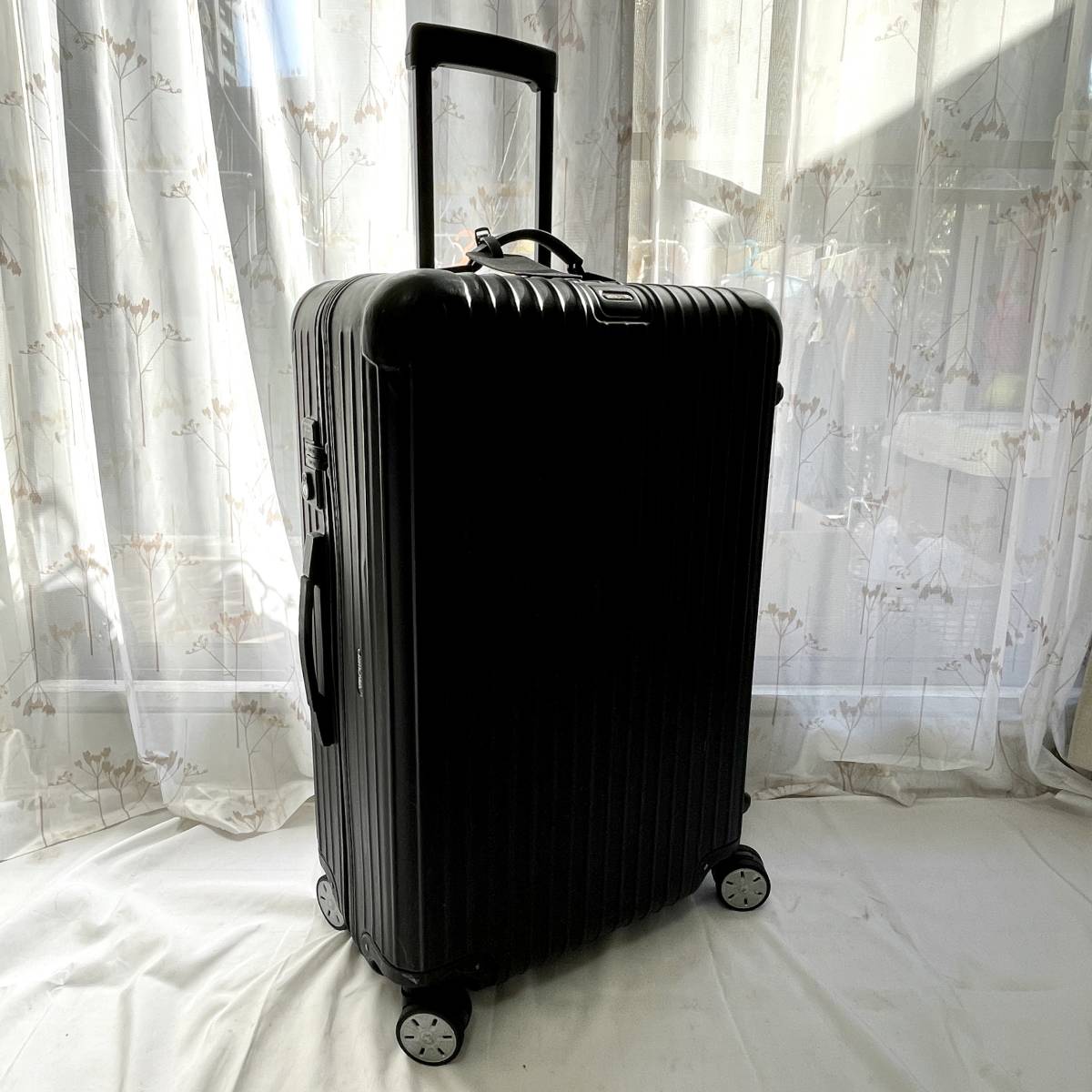ヤフオク! -「リモワ サルサ マットブラック」の落札相場・落札価格