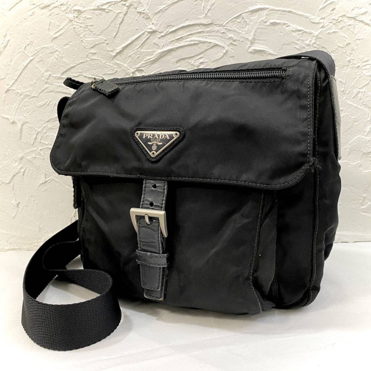 ヤフオク! -プラダ ショルダーバッグ(ファッション)の中古品・新品 ...