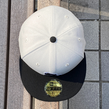 USA限定【6.7/8】Newera ニューエラ 59FIFTY シカゴ ホワイトソックス Whitesox メジャーリーグ OffCampus オートミール 黒 MLB (6-9)_画像7