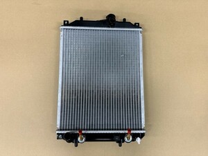 ムーヴ ラジエーター　L150S・L160S ノンターボ A/T用　未使用品 即決 傷有り①