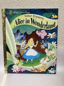  free shipping foreign book picture book WALT DISNEY'S Alice in Wonderland( mystery. country. Alice )[ Disney aLittle Golden Book]