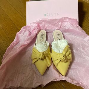 最終価格! 新品未使用品 ダイアナ cahyコラボミュール 23cm可