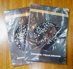◆ 北欧のテキスタイルデザイナー、Teija Bruhn / テイヤ・ブルーンのカーテン - 巾100cm×丈200cm 2枚セット