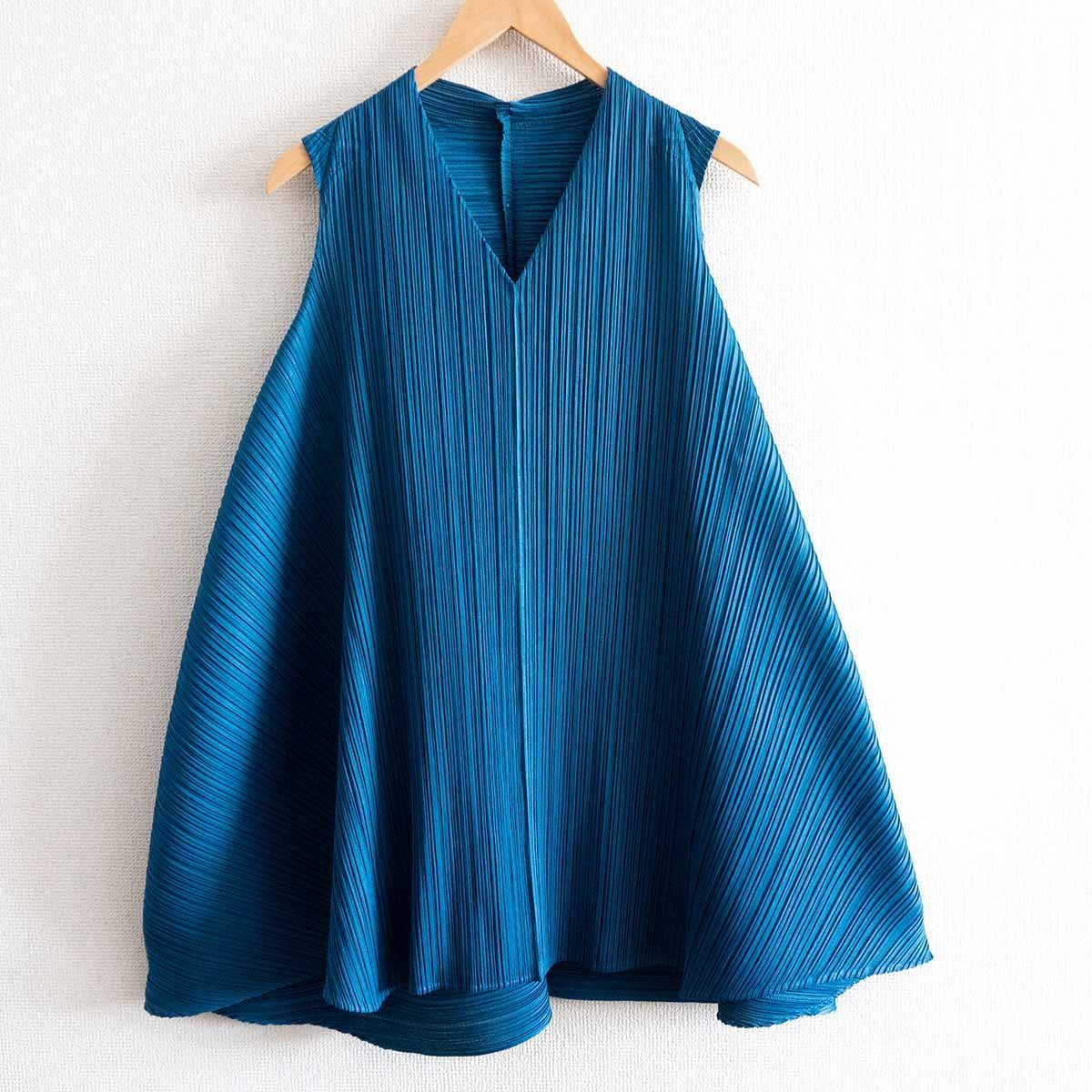 ヤフオク! -pleats please ワンピースの中古品・新品・未使用品一覧
