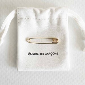 COMME des GARCONS