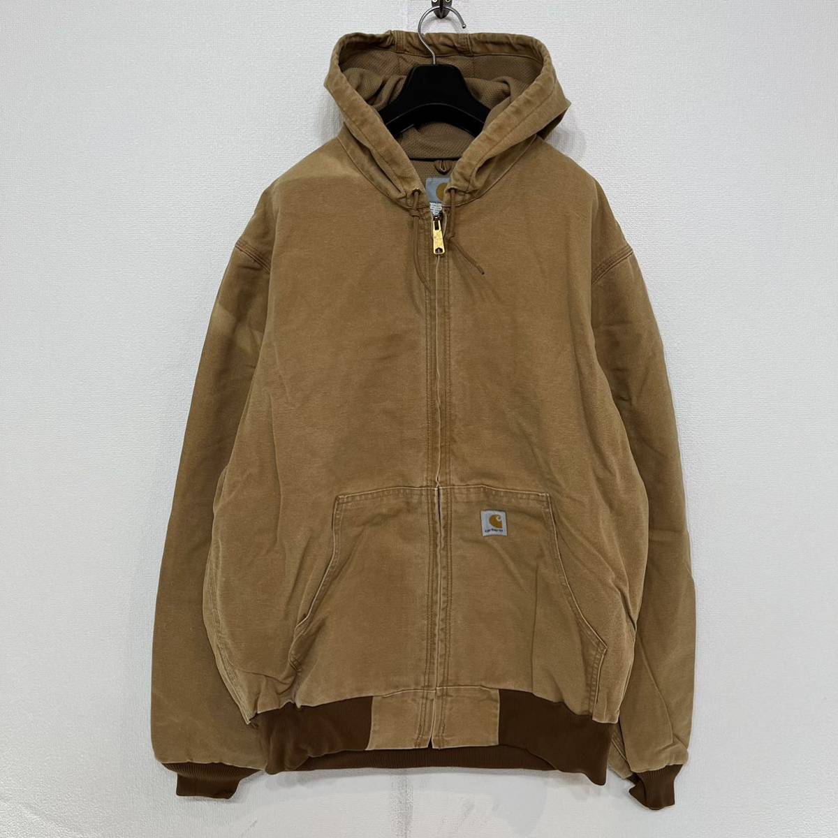 carhartt アクティブジャケットの値段と価格推移は?|381件の売買情報