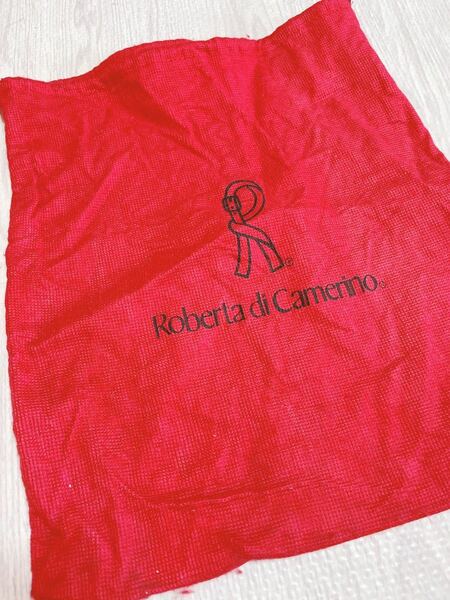 H1000 ロベルタディカメリーノ　30×34 不織布　保存袋　袋　巾着　赤