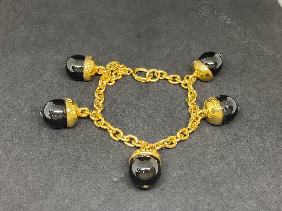 ヤフオク! -「セリーヌ ブレスレット」(セリーヌ)の中古品・新品・古着一覧