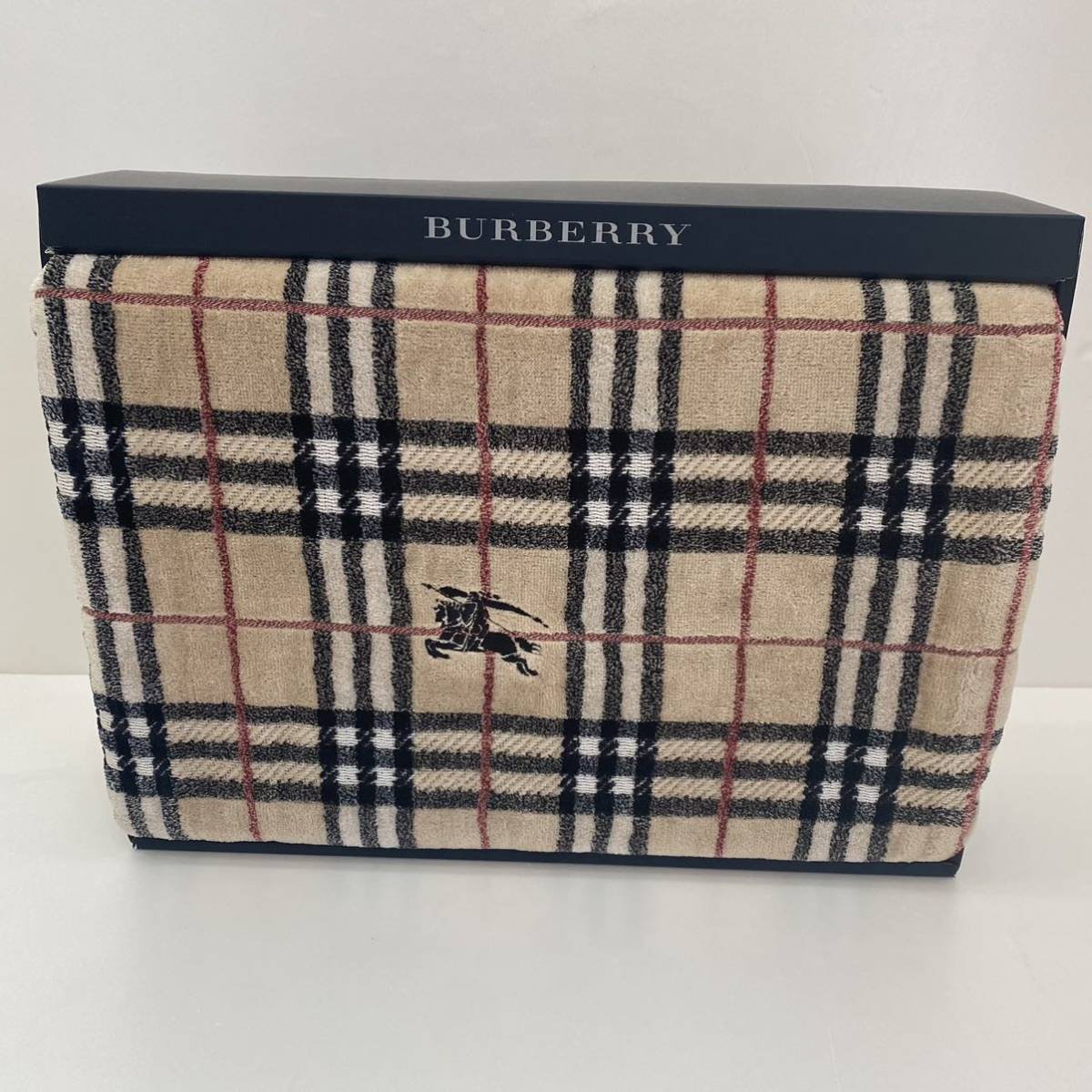 Yahoo!オークション -「西川産業バーバリーburberry」の落札相場 Yahoo!オークション -「西川産業バーバリーburberry」の落札相場