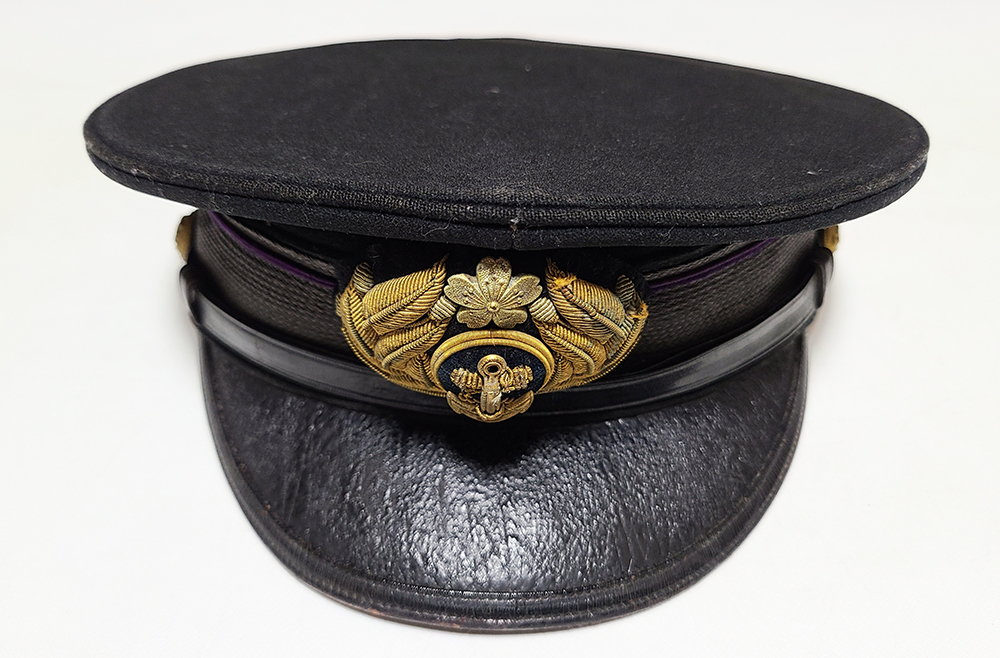 ヤフオク! -「日本海軍 軍帽」の落札相場・落札価格