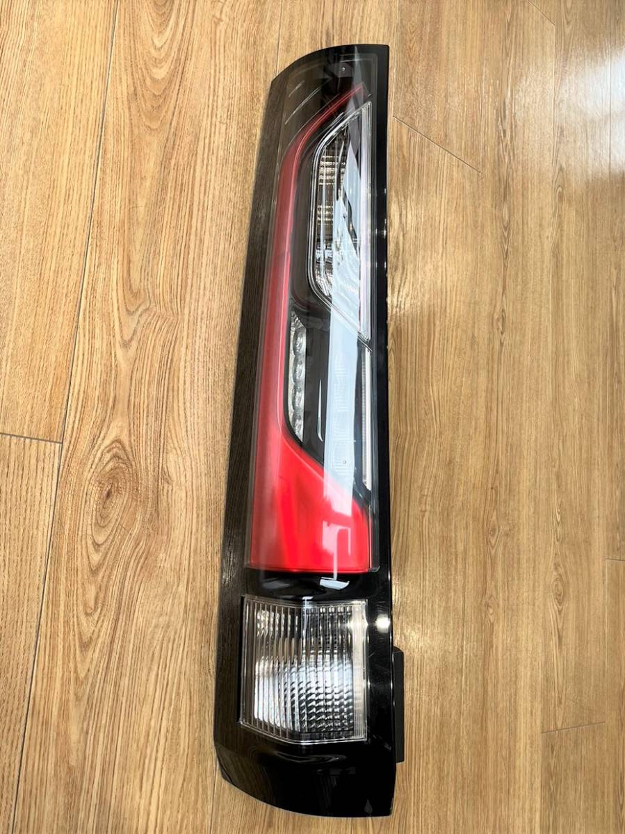 ヤフオク! -「taa」(自動車メーカー別) (ライト)の落札相場・落札価格