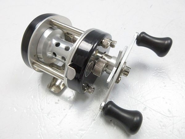 ヤフオク! -スミス プラッガー(ベイトリール)の中古品・新品・未使用品一覧