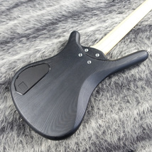 Warwick Rock Bass Corvette $$ 4st Nirvana Black Transparent 【B級特価品】_画像6