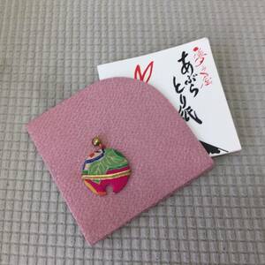 [ cosme ]..... paper inserting crepe-de-chine. like feeling of quality pretty Japanese style peace pattern oil absorbing sheets make-up small articles dream . shop 