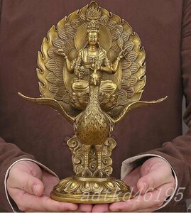 極上品 最新作 純銅 手作り 工芸品 置物を置く収蔵品 仏像 仏教 孔雀明王