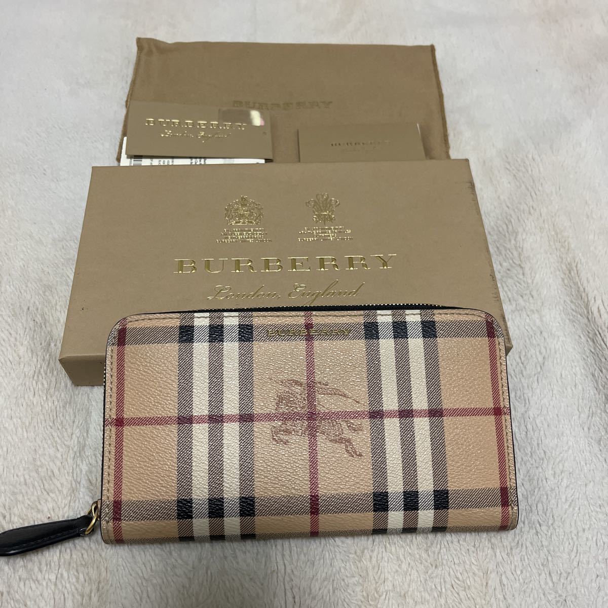 ヤフオク! -(burberry バーバリー) 長財布の中古品・新品・未使用品一覧