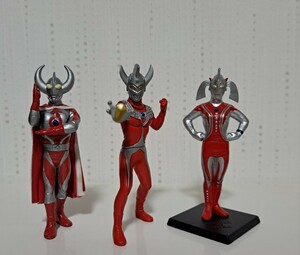 【タロウ ウルトラの父 ウルトラの母 3種 セット 】HG 初版 ウルトラマンシリーズ 未接着 彩色済み 人気 バンダイ BANDAI 円谷 昭和キャラ