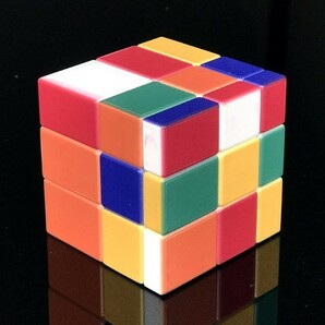 子供のための魔法の立方体,5.6 cmの色付きミラーキューブ,子供のためのパズルのおもちゃ,理想的なギフトの画像2