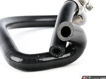 ◆◆ VW Golf8 ロング シリコン クーラントホース Silicone Coolant Reroute Hose ECS Tuning製 ◆◆_画像2