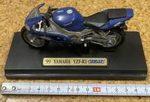 ヤマハ 99 YAMAHA YZF-R1 WELLY 箱無し　写真のまま　中古品　欲しい方へ♪_画像1