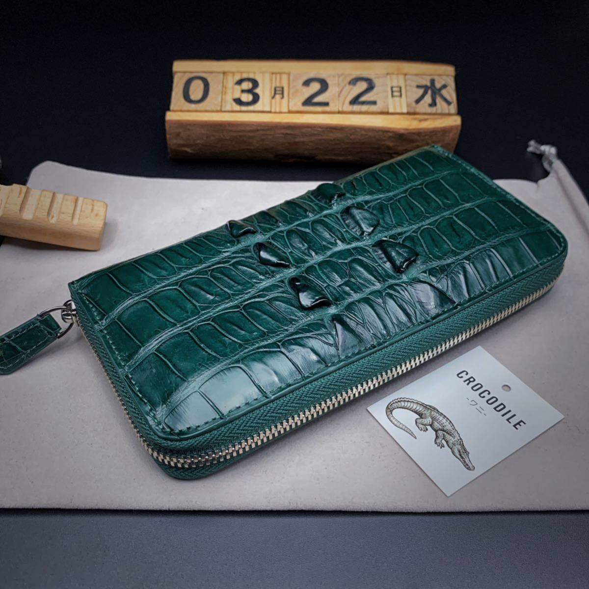 新品未使用品です>クロコダイル財布 黒 | edenvillekenya.com
