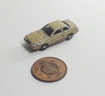 （8Cす）DyDo Navi ミニチュアカーコレクション「トヨタ ソアラ TOYOTA SOARER 2800GT（ベージュ）」_画像1