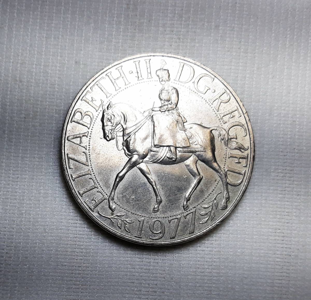 激レア】1977 イギリス ローズ シルバージュビリー 大型 銀 メダル 