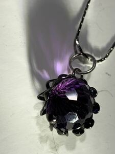  large, amethyst. pendant necklace new goods 