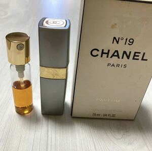 ★シャネル シャネル香水 CHANEL 香水 No.19 パルファム 7.5ml スプレー 香水 19番 vaporisateur ヴァポリザター ミニ香水 フランス製