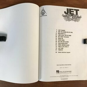 HH-5641 ■送料無料■ JET GET BORN GUITAR RECORDED VERSIONS バンド・スコア ロックバンド ギター 楽譜 洋楽 音楽 本 古本 /くJYらの画像2