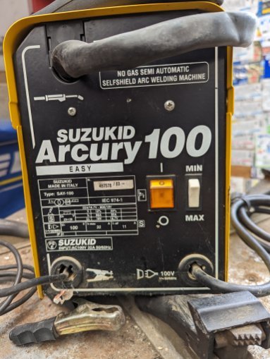 イクラ ノンガス半自動溶接機 IS-H100SA(中古作動品) 住まい ...