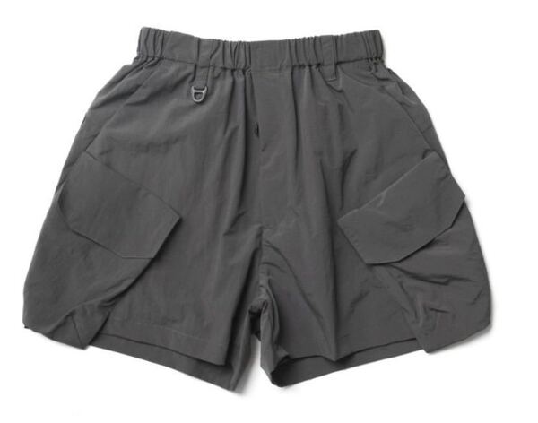 希少サイズ 美品 送料込 COMFY OUTDOOR GARMENT コムフィアウトドアガーメント ハーフパンツ ショートパンツ チャコール 短パン