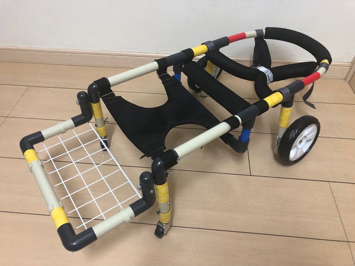 ー品販売ー品販売チワワちゃん用4輪歩行器!リハビリ!食事補助!犬の歩行