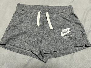  Nike шорты L