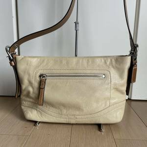 お値引き交渉歓迎　コーチ COACH F10939 ソフトダッフル レザー 2wayショルダーバッグ キャメル中古