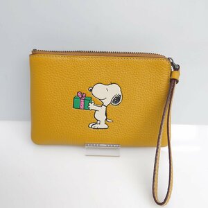 【80】COACH コーチ ピーナッツ スヌーピー CF215 リストレット スヌーピー プレゼント ポーチ 良品