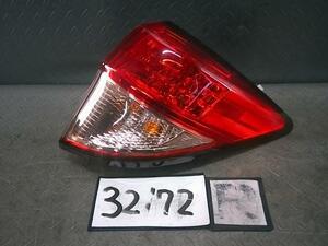 ヴェゼル DBA-RU1 右テールランプ X NH731P コイト 220-18085 LED 32172