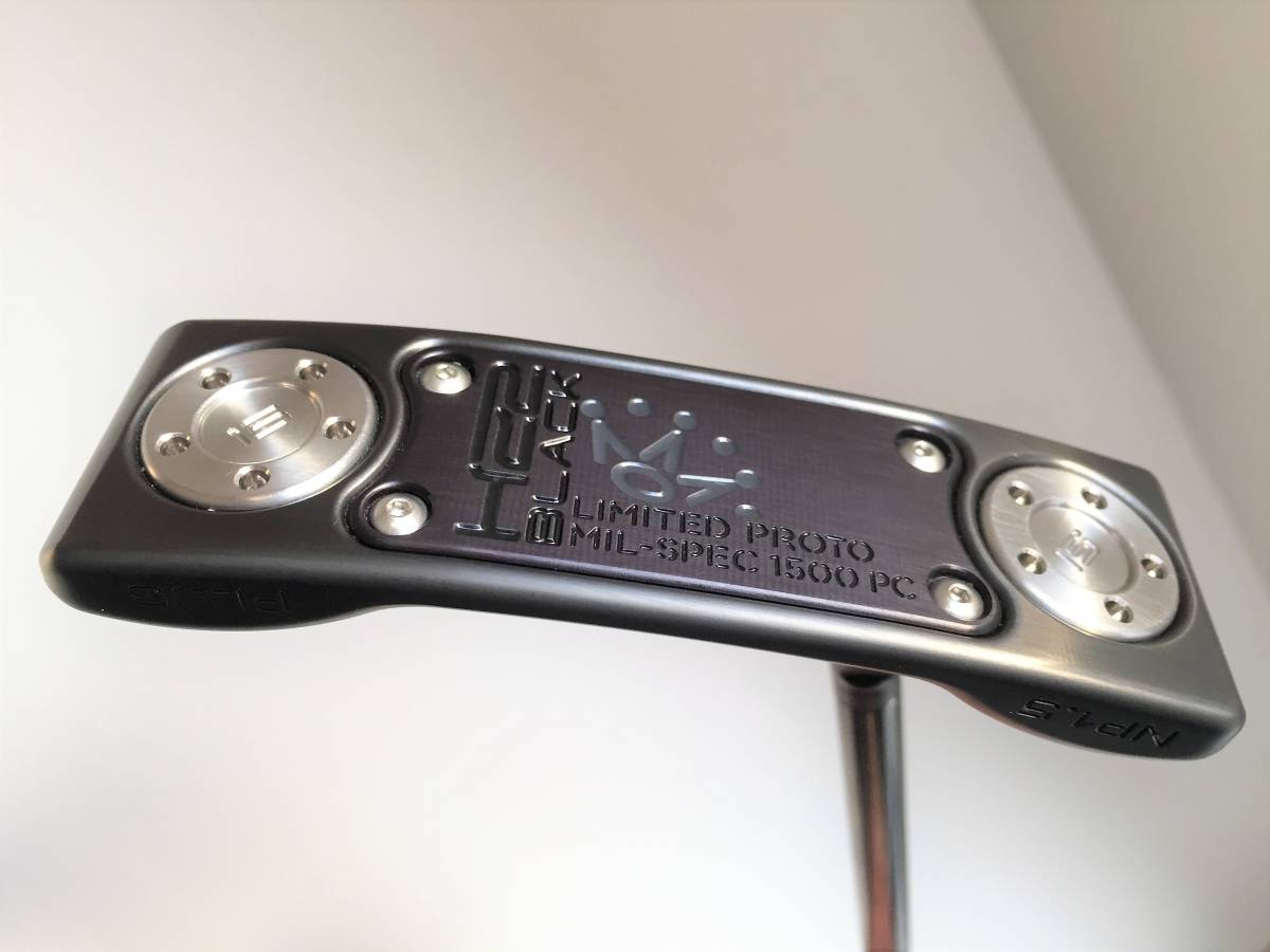 ヤフオク! -「scotty cameron holiday」(パター) (男性右きき用)の落札