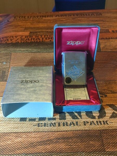 阪神タイガース日本一おめでとう♪　【1000個限定 0081/1000】未開封 阪神タイガース　08年 zippo