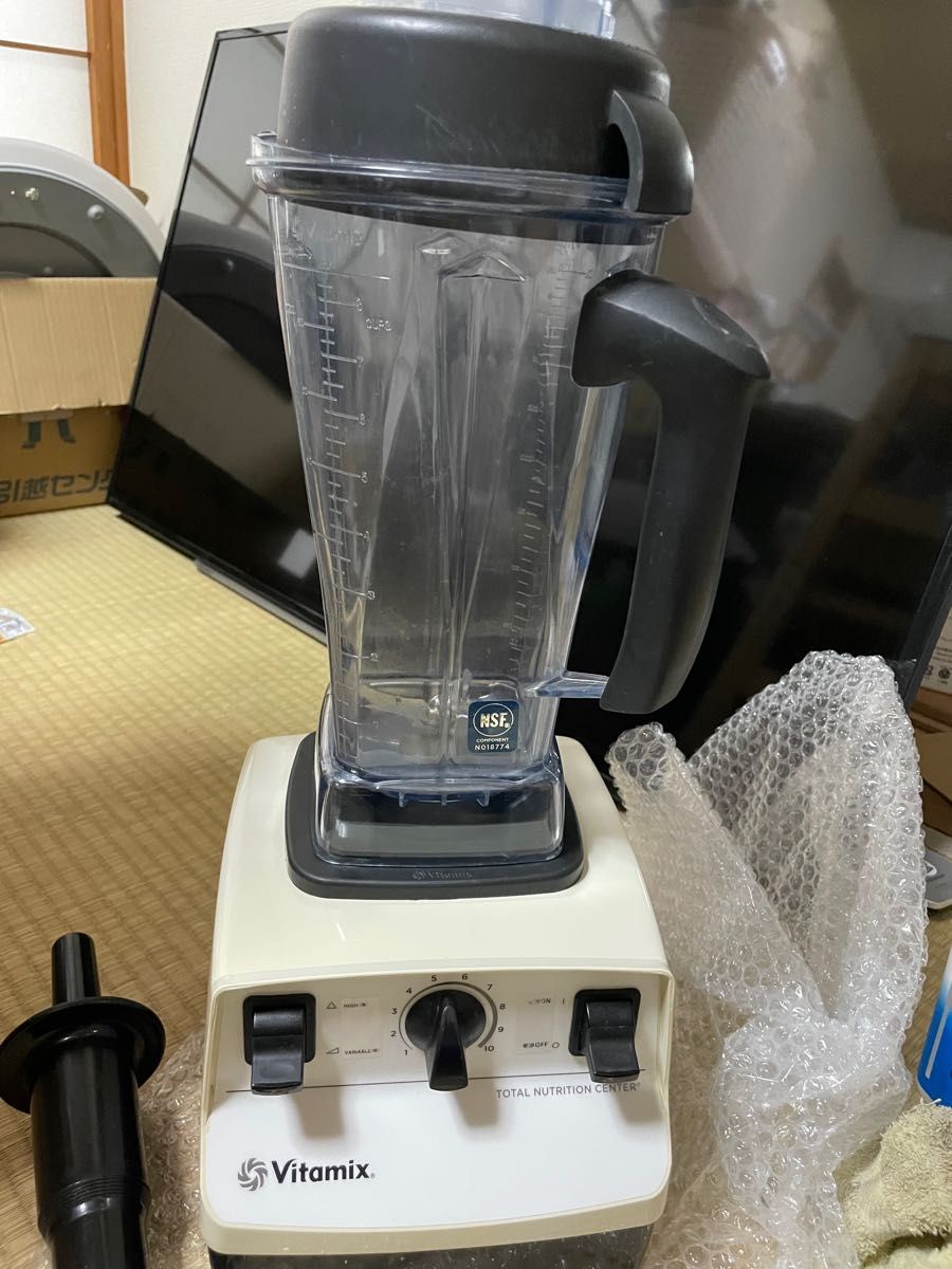 とっておきし新春福袋 Vitamix バイタミックス ミキサー VMO111 調理