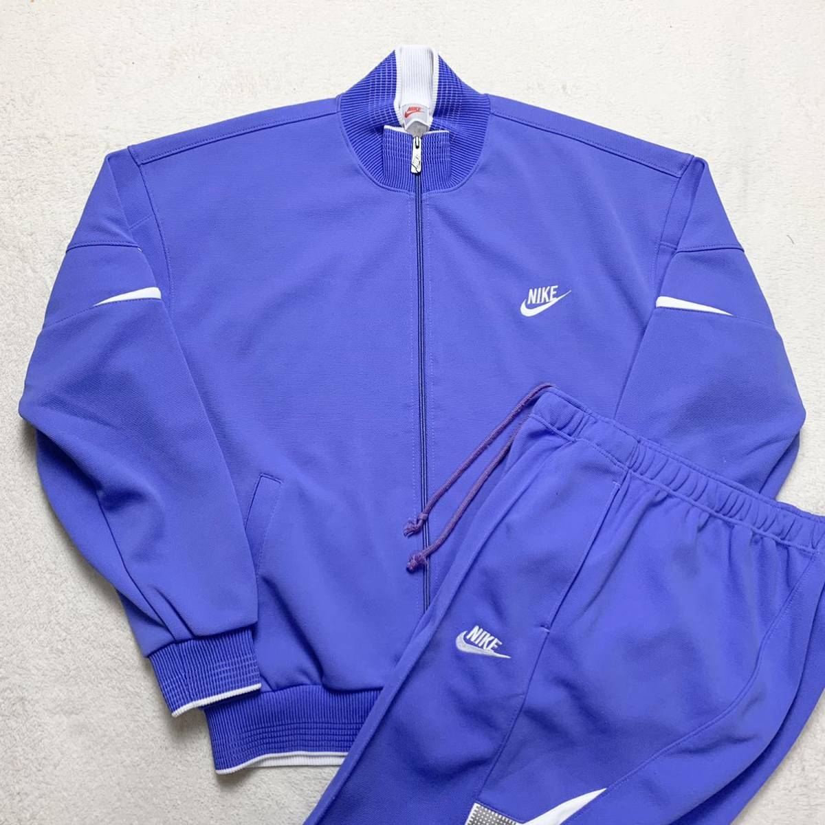 90s ナイキ スウェットトレーナーの値段と価格推移は?|167件の売買 ...