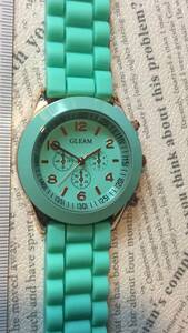 ★ GLEAM　クロノグラフ絵柄　 QUARTZ 　メンズ　腕時計　　　★ 326982X 　　 U