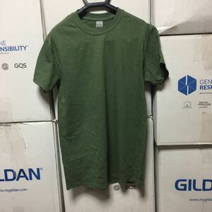 GILDAN ミリタリーグリーン S サイズ 深緑 ダークグリーン 半袖無地Tシャツ ポケット無し 6.0oz ギルダン オリーブ サバゲー サバイバル☆