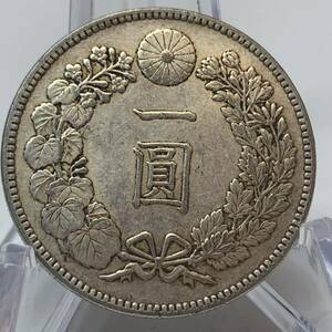 wx058日本記念メダル 明治二十六年 一圓 菊紋 日本硬貨 貿易銀 海外古銭 コレクションコイン 貨幣 重さ約26.15g