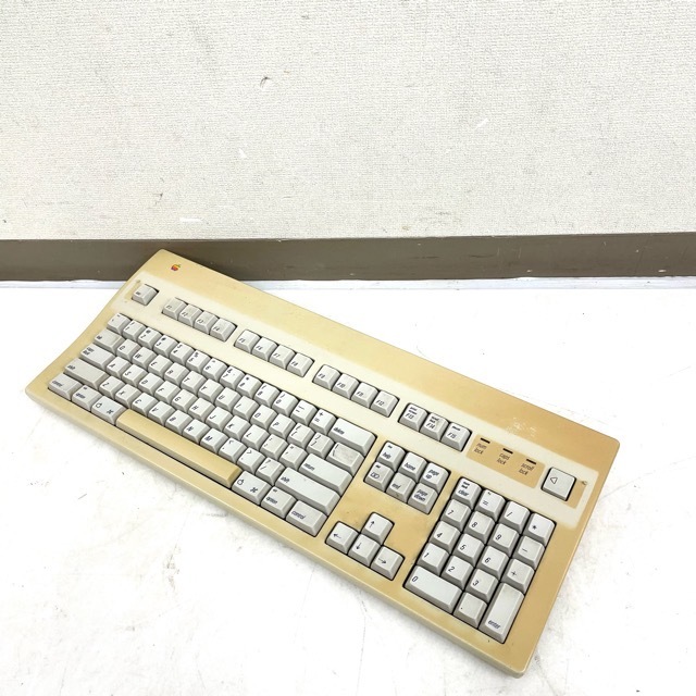 ヤフオク! -「apple extended keyboard ii」の落札相場・落札価格